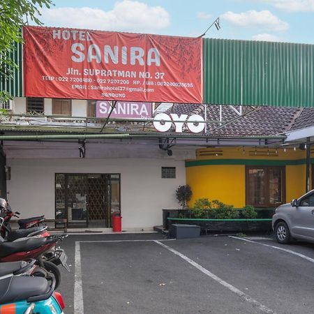 Collection O Hotel Sanira Bandung Dış mekan fotoğraf