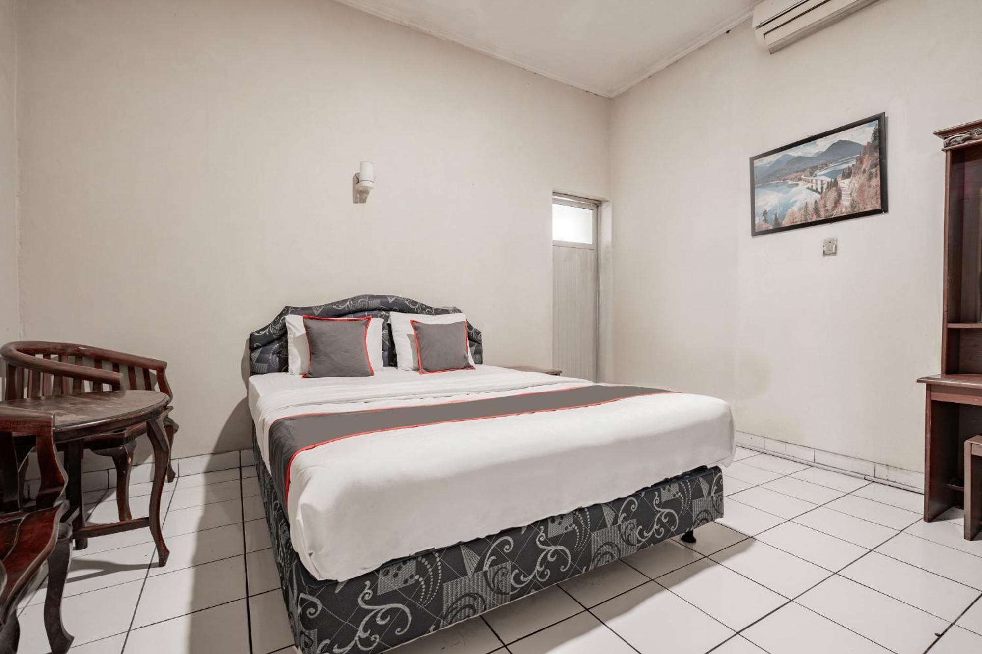 Collection O Hotel Sanira Bandung Dış mekan fotoğraf