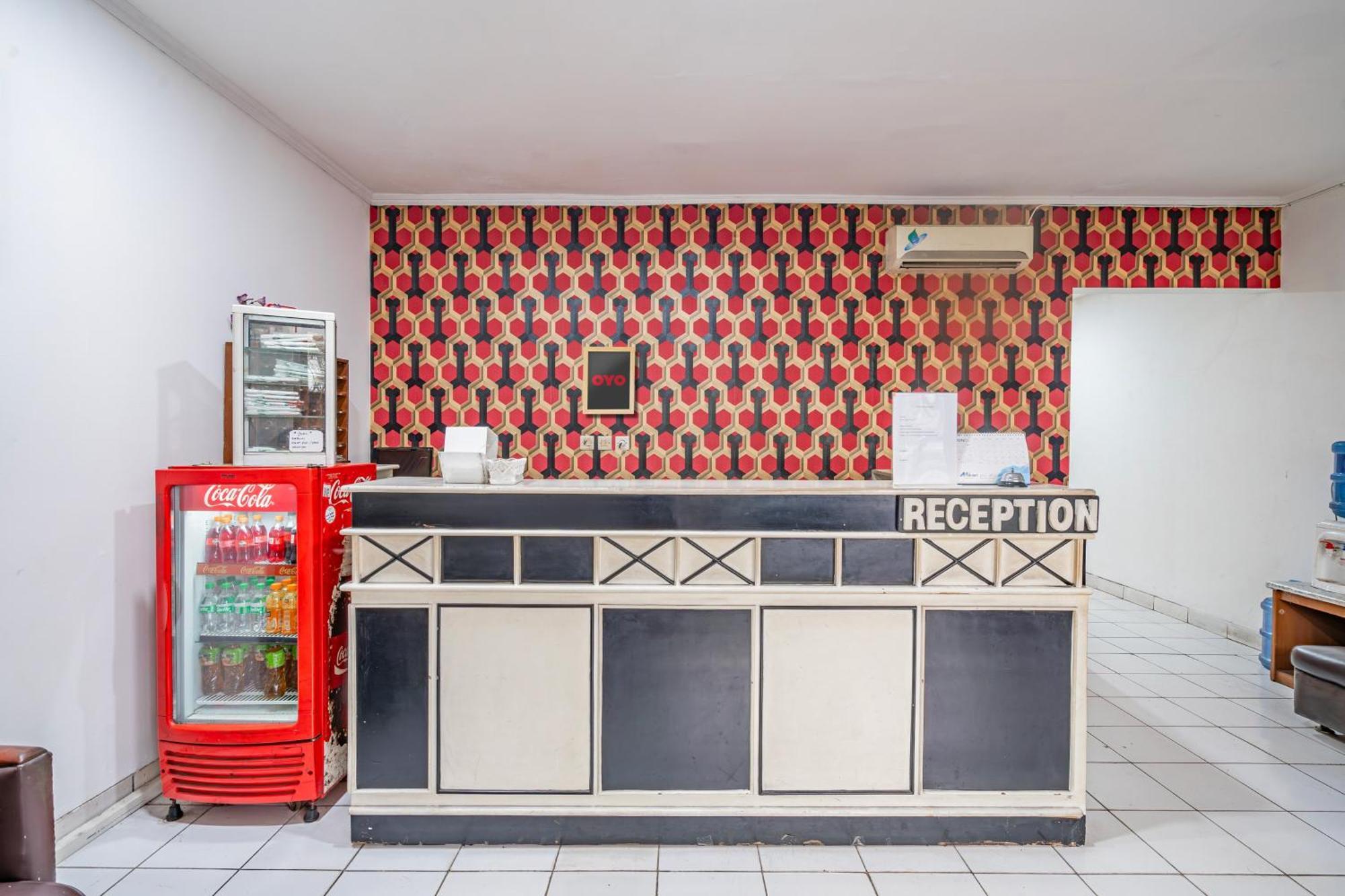 Collection O Hotel Sanira Bandung Dış mekan fotoğraf