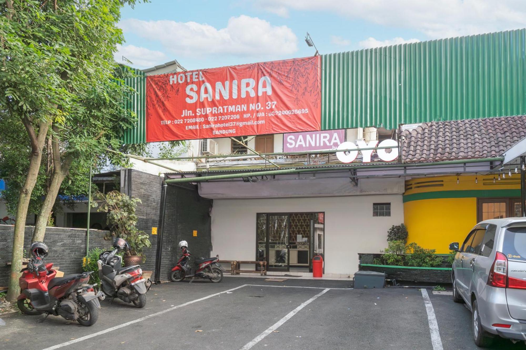 Collection O Hotel Sanira Bandung Dış mekan fotoğraf